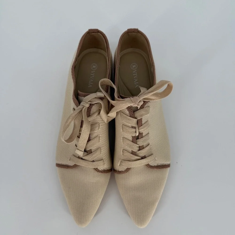 VIVAIA GRACE WOMEN'S CLASSIC LOAFERS HEELED OXFORDS IVORY BEIGE SIZE 39‎